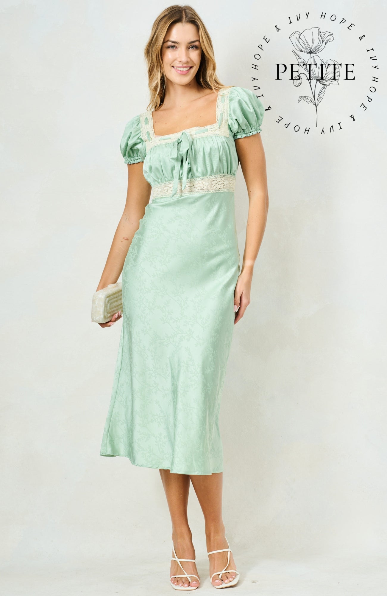 The Lizzy Petite