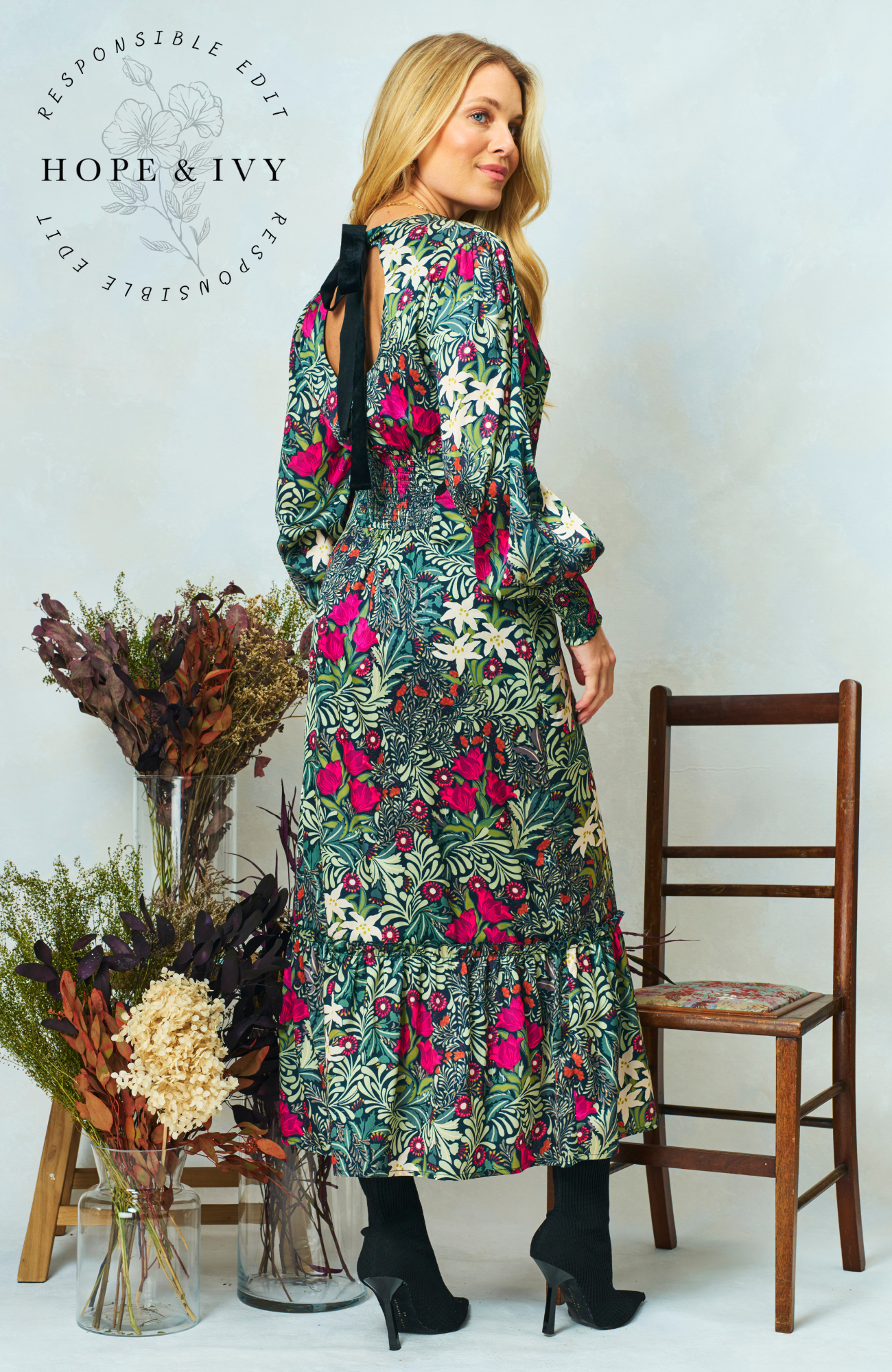 The Bramble - The William Morris Society