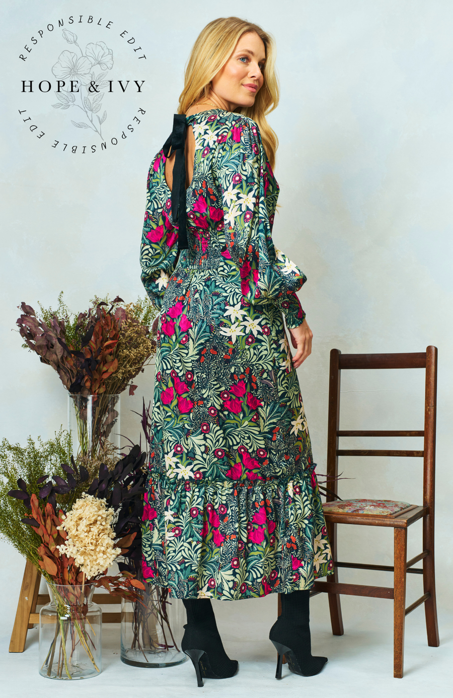 The Bramble - The William Morris Society