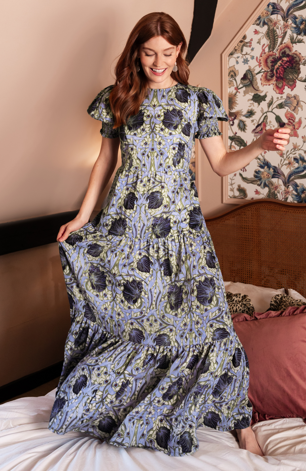 The Lilliana - The William Morris Society