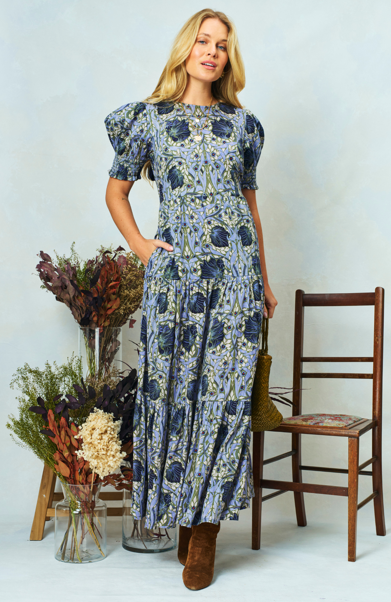 The Lilliana - The William Morris Society