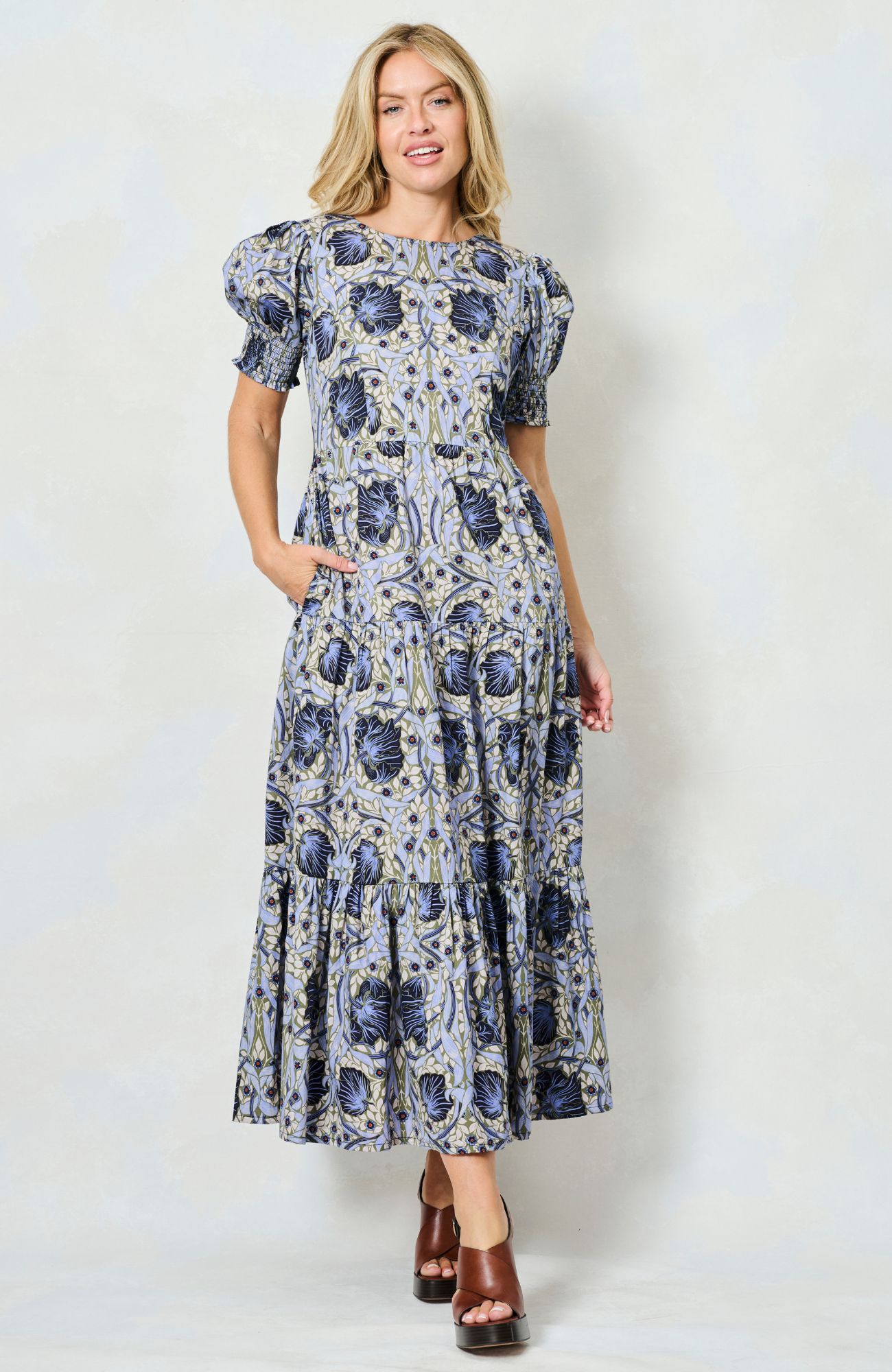 The Lilliana - The William Morris Society